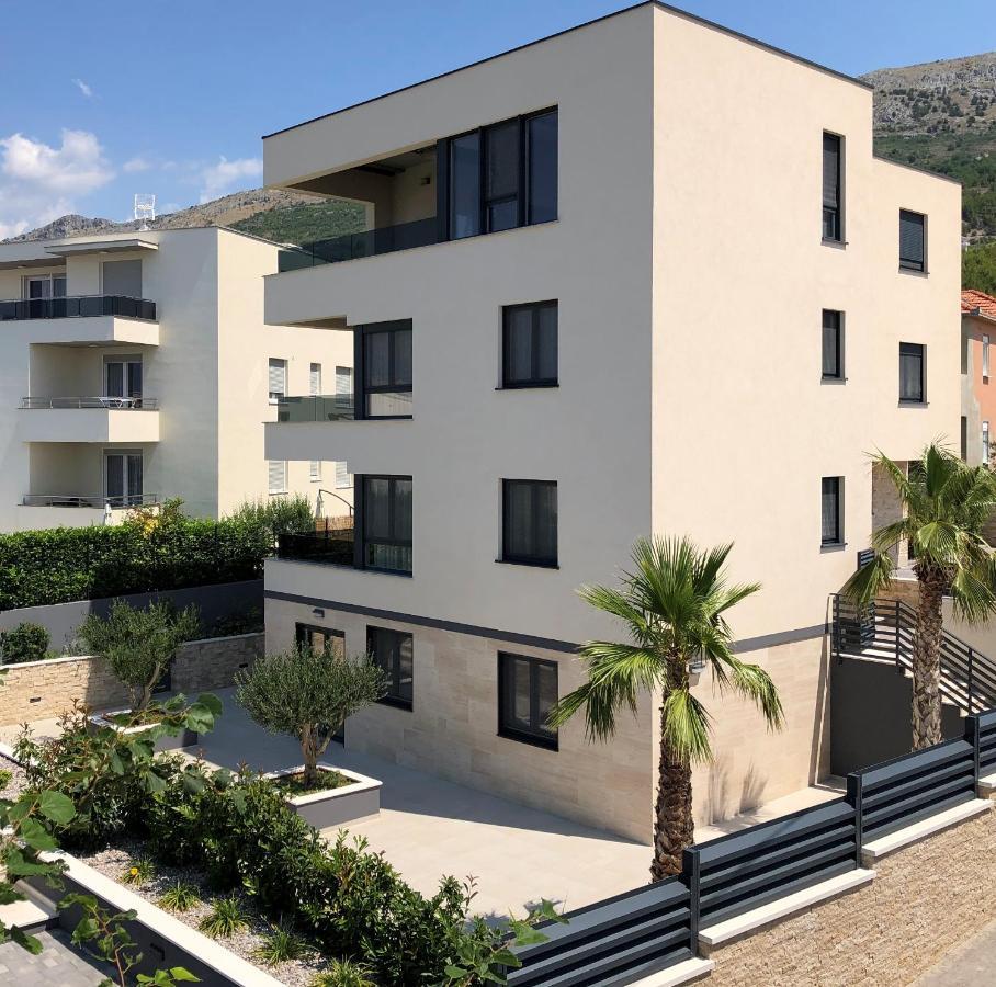 Apartments Villa 19 Podstrana Exterior photo
