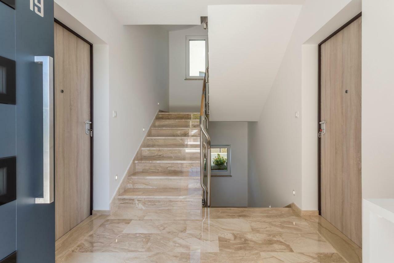 Apartments Villa 19 Podstrana Exterior photo